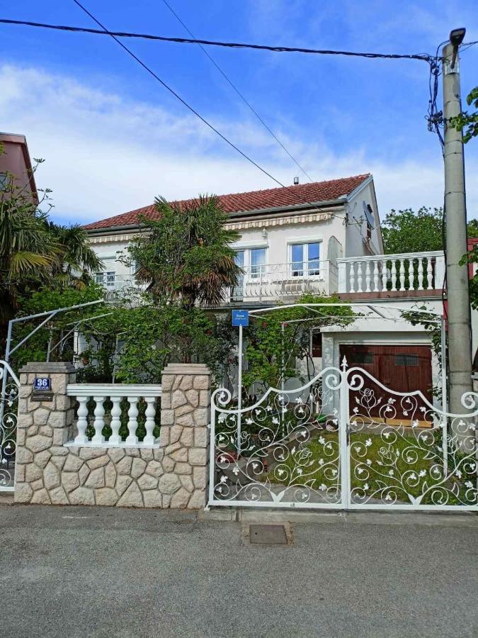 Apartment Irena Crikvenica Exterior foto